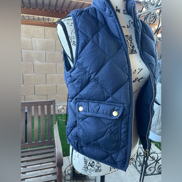 J.Crew Quilted Excursion Down Vest Hi Collar Patch Pocket Re-Imagined Petite PS - Picture 2 of 15
